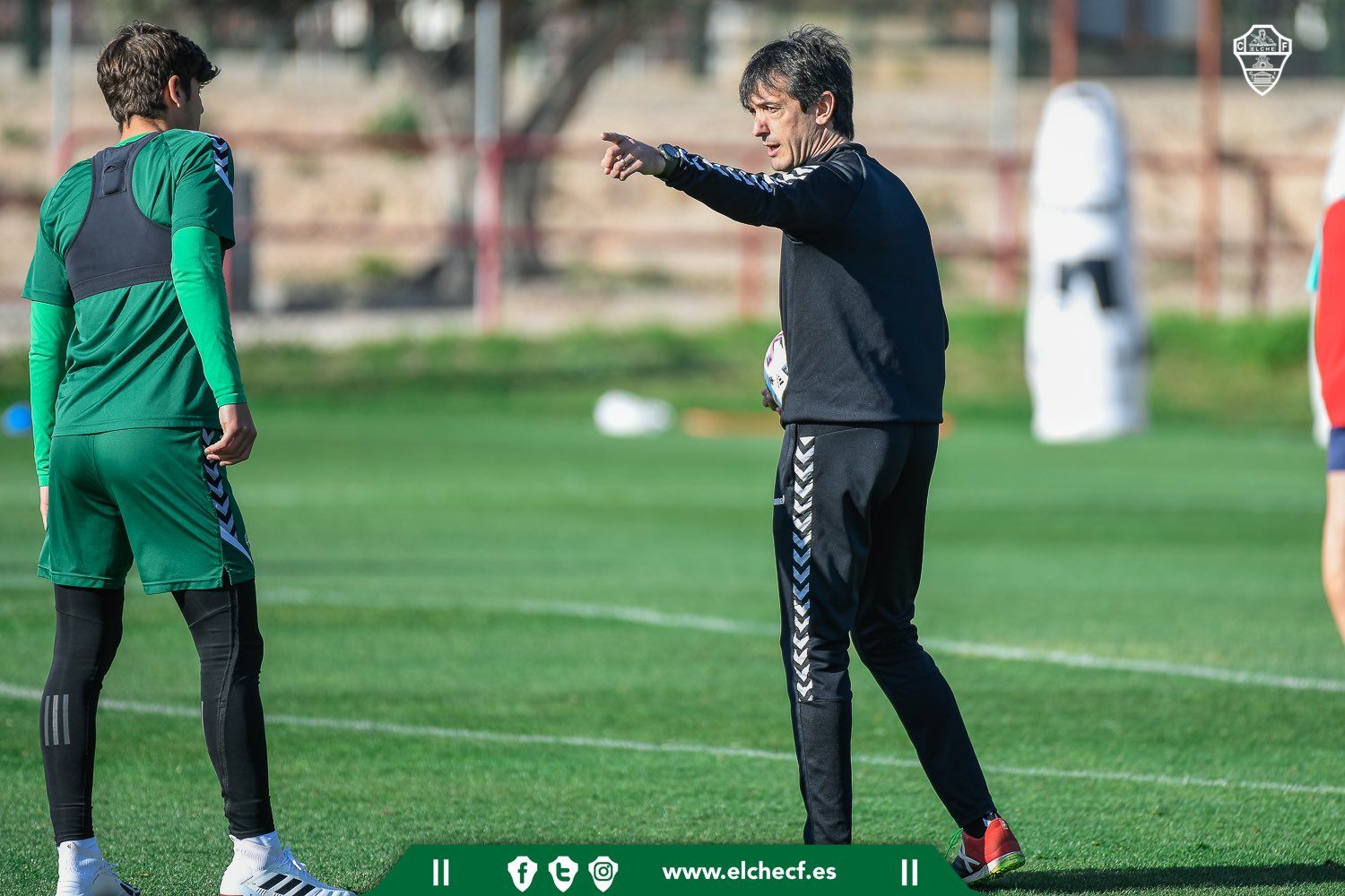 Pacheta durante un entrenamiento con el conjunto ilicitano