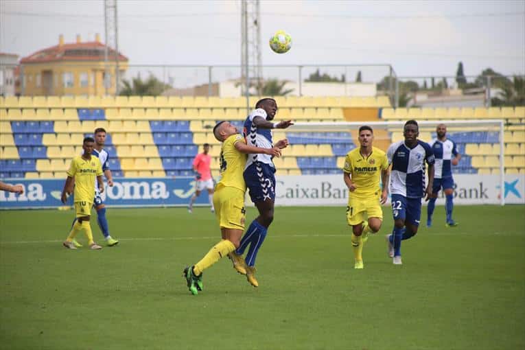 Imagen del partido de ida entre el Villarreal y el Ebro