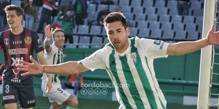 Valverde celebra su primer tanto | Imagen: Córdoba CF