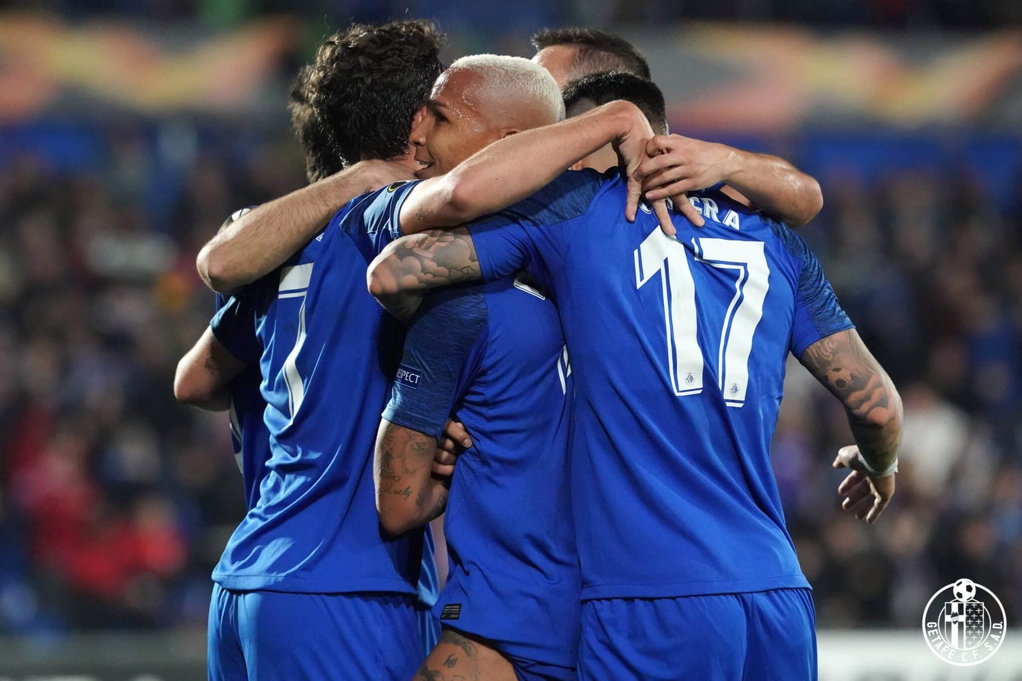 Los jugadores del Getafe en la celebración del primer gol. Fuente: https://twitter.com/GetafeCF/status/1230573935013564416/photo/3