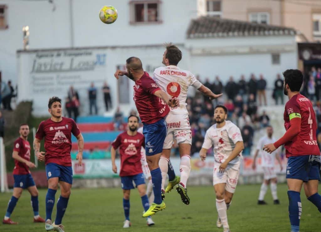 Lance del encuentro del grupo IV entre Villarrobledo y Real Murcia