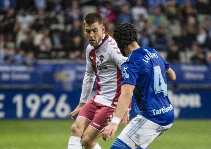 Lance del Real Oviedo - Albacete Balompié
