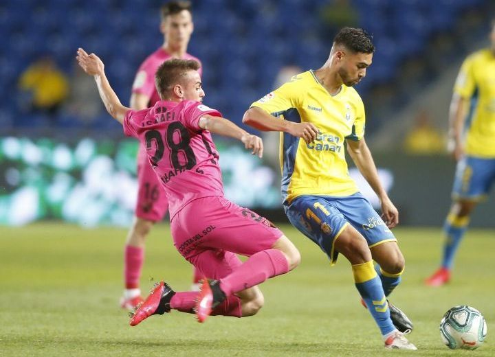 Lance del encuentro entre UD Las Palmas y Málaga CF