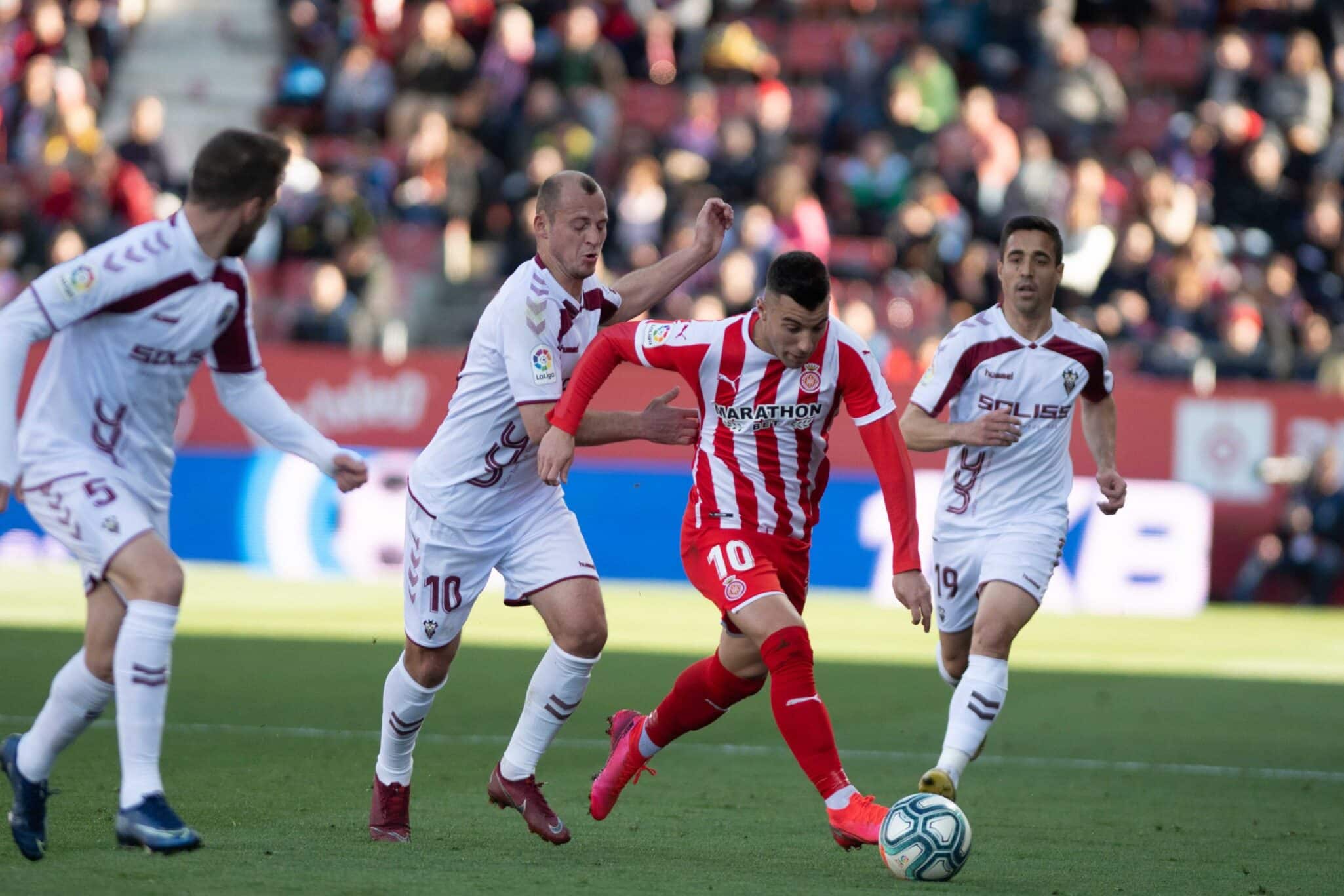 Un solo error defensivo condenó al Girona. Fuster no perdonó. Fuente: Girona FC.