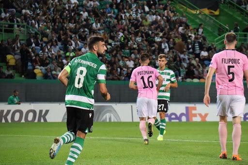 LASK-Manchester United: Bruno Fernandes, flamante fichaje ingles, ya se enfrentó al equipo austriaco en la fase de grupos de la Europa League. Fuente: (@Sporting_CP)