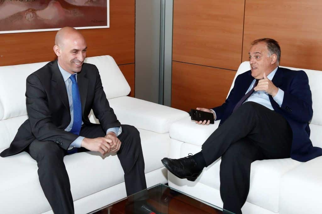 Rubiales y Tebas, los amos del fútbol