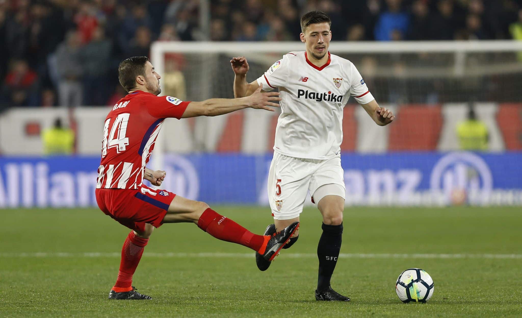 Clèment Lenglet en su etapa en el Sevilla