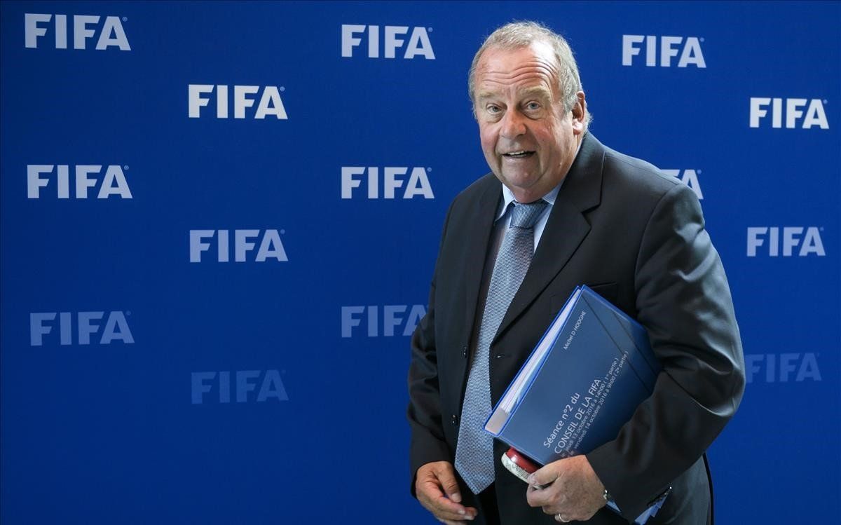 Michel D'Hooghe. FIFA