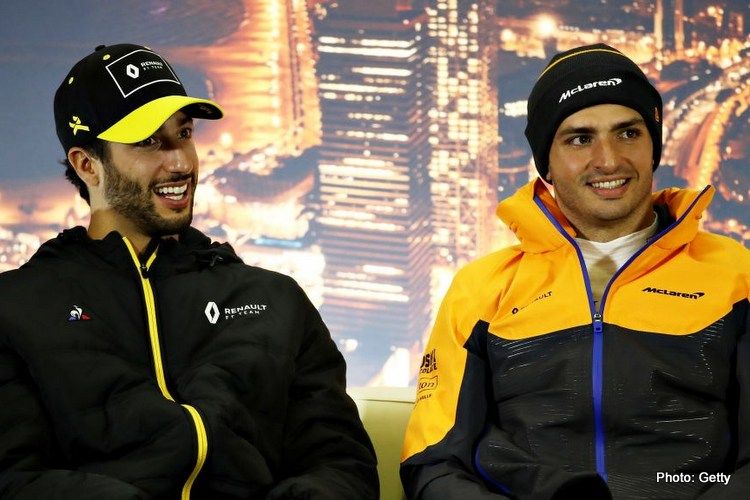 Daniel Ricciardo (izq), y Carlos Sainz Jr. (der), nuevos pilotos de McLaren y Ferrari. Imagen: Getty images.