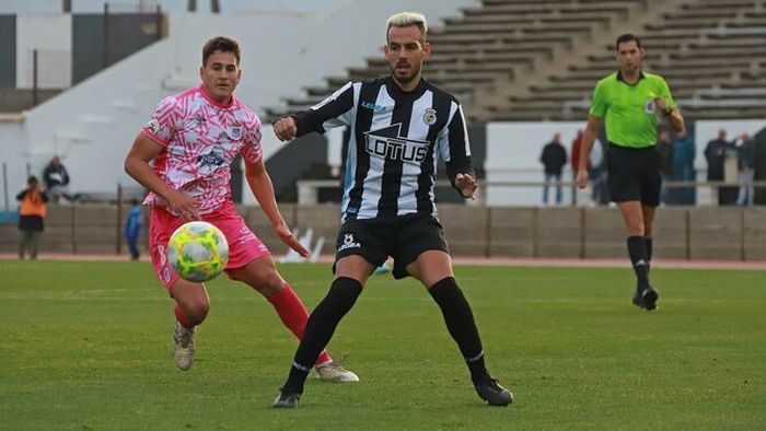 Manu Molina. RB Linense