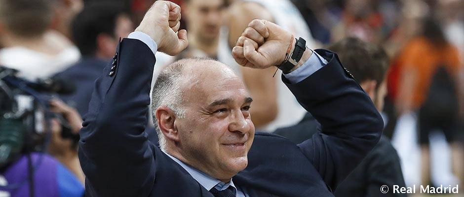 Pablo Laso celebra un título como entrenador del Real Madrid. Foto: Real Madrid.