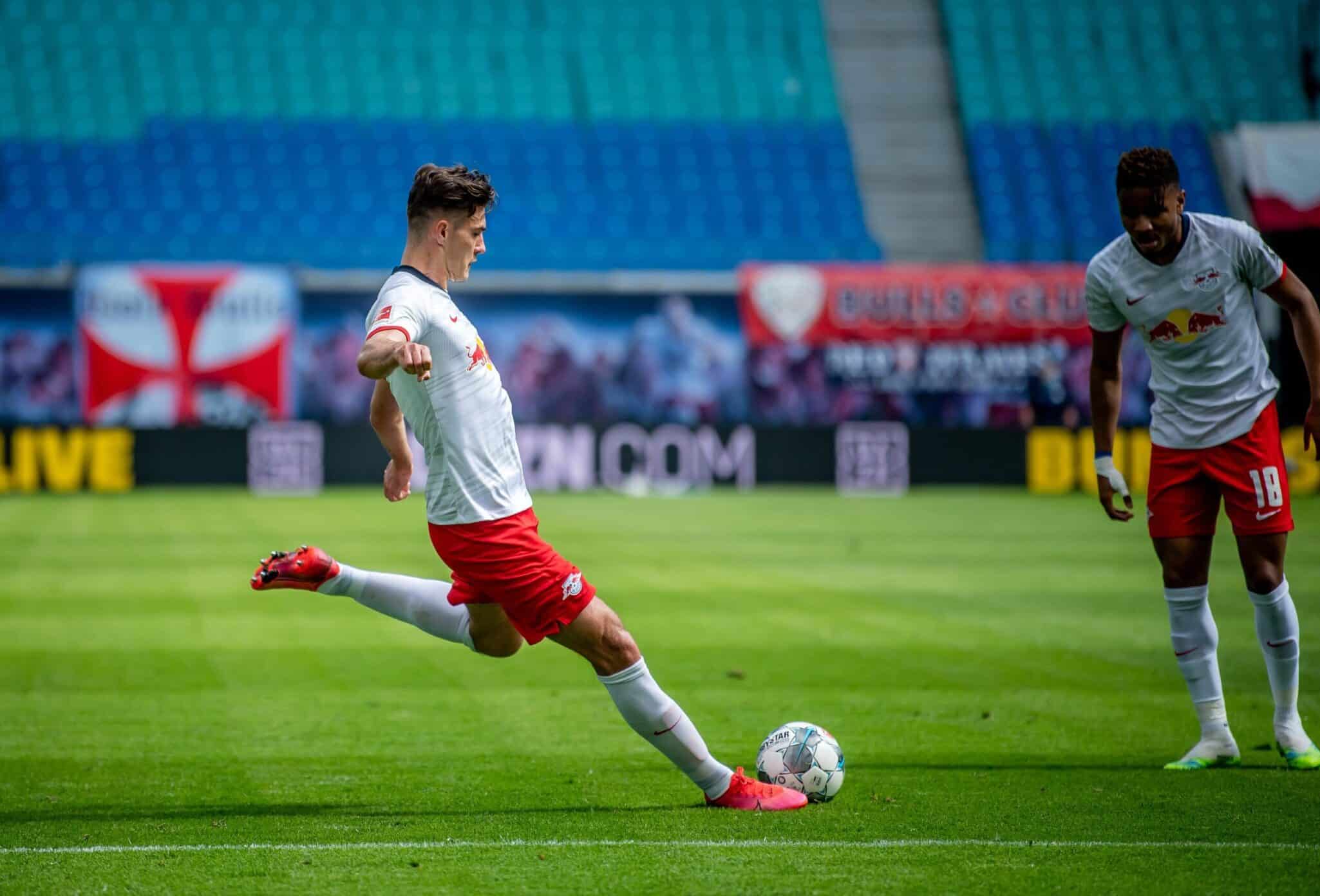 Leipzig 1-1 Paderborn: El 10° gol de Patrick Schick no bastó para que su equipo consiga el triunfo. Fuente: (@DieRotenBullen)