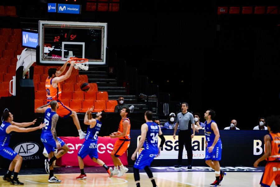 Foto vía: valenciabasket.com