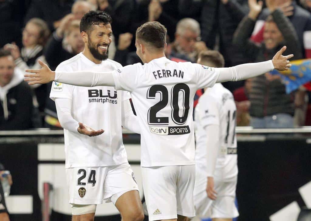 Valencia celebra gol