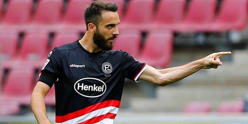 Kenan Karaman celebra uno de sus últimos goles | Imagen: Bundesliga