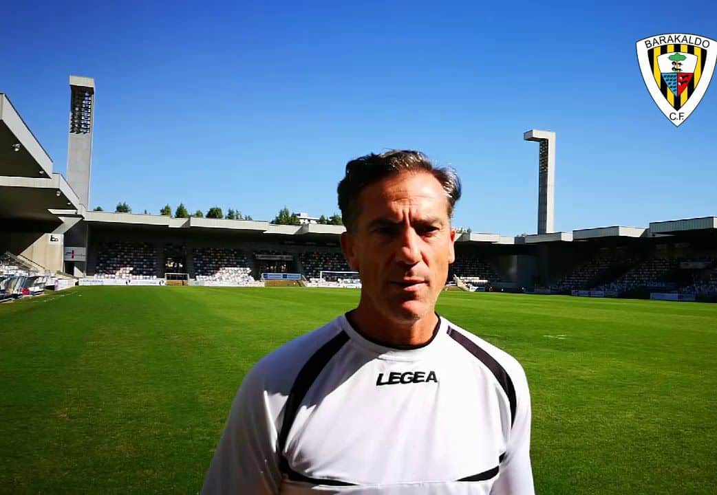 Aitor Larrazabal en su anterior etapa en el Barakaldo comandó al equipo en dos buenas campañas. Imagen : youtube.com