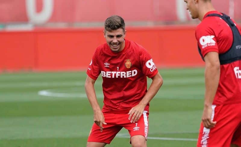 Pozo durante un entrenamiento con el Mallorca