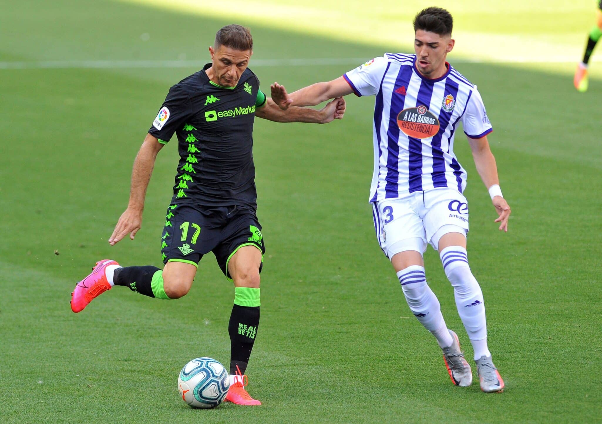 Valladolid y Betis disputaban sin jugarse nada esta última jornada en el José Zorrilla.
Fuente: https://twitter.com/RealBetis/status/1284896418168295424/photo/1
