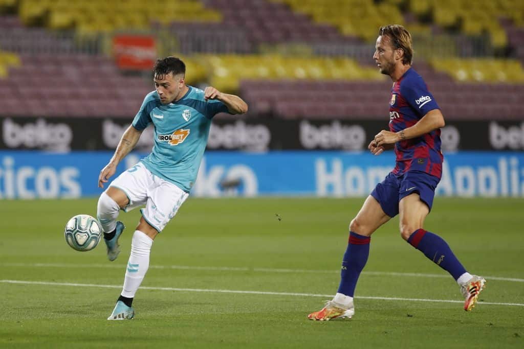 Lance del encuentro de la primera vuelta en el Nou Camp entre Barça y Osasuna