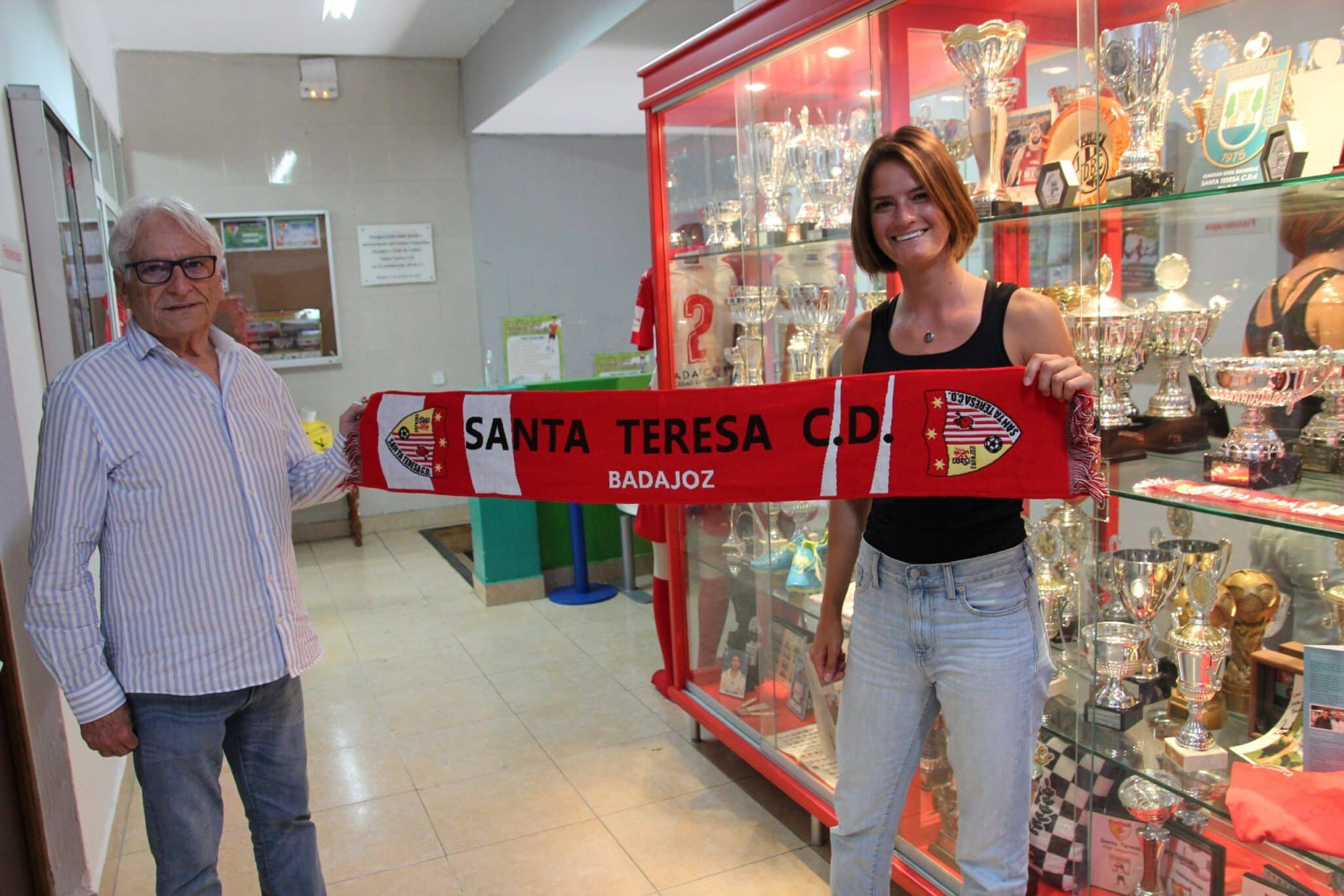 Imagen vía Twitter Santa Teresa Badajoz