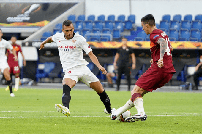 El Sevilla comenzó esta fase final de la Europa League por la puerta grande