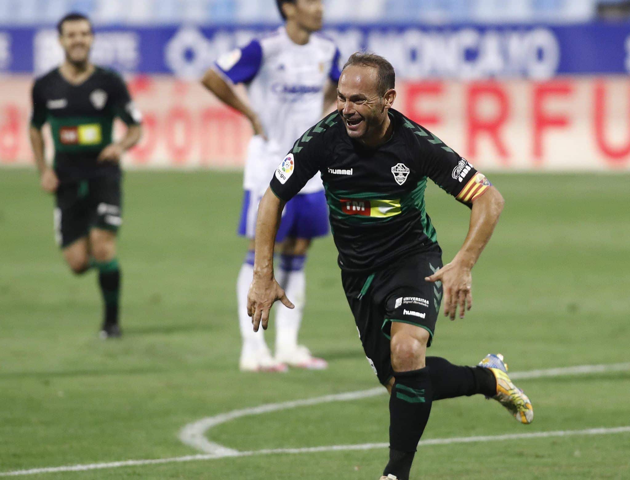 Nino en un Zaragoza Elche