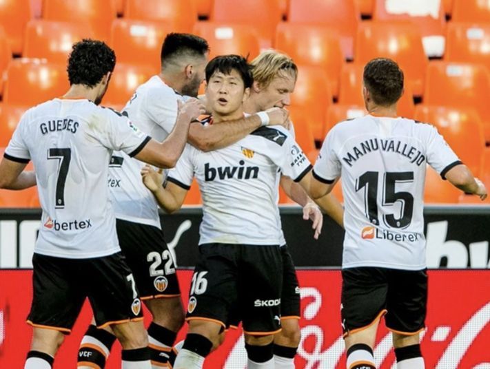 Kang-In Lee celebra un gol esta campaña