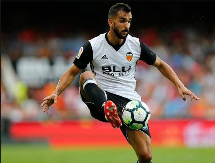 Martin Montoya en su etapa en el Valencia