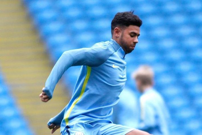 Paolo Fernandes con el equipo sub-23 del Manchester City