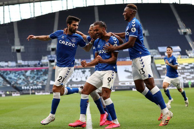 Foto vía @EvertonFC