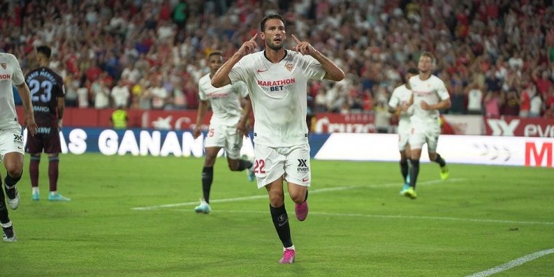 El Mudo celebrando uno de sus tantos la temporada pasada | Imagen: Sevilla FC