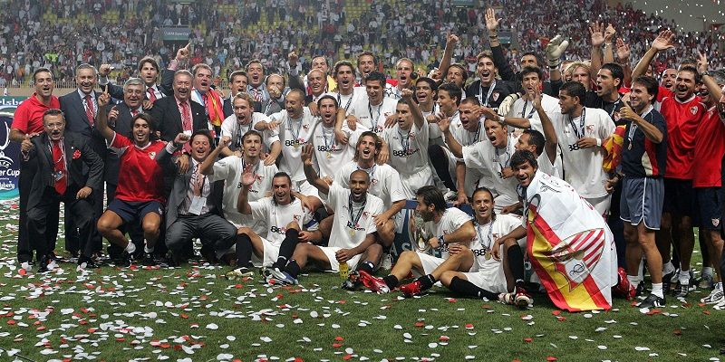 Celebración de la Supercopa de Europa de 2006 | Imagen: Sevilla FC