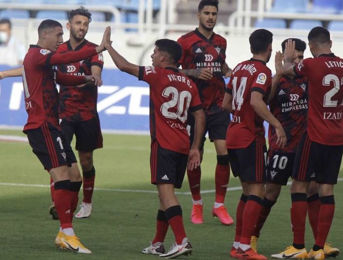 Mirandés celebra gol