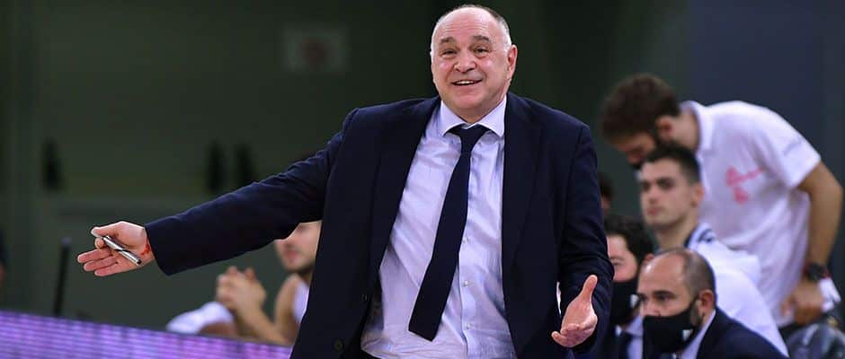Pablo Laso en un partido como entrenador del Real Madrid. Foto: Real Madrid.