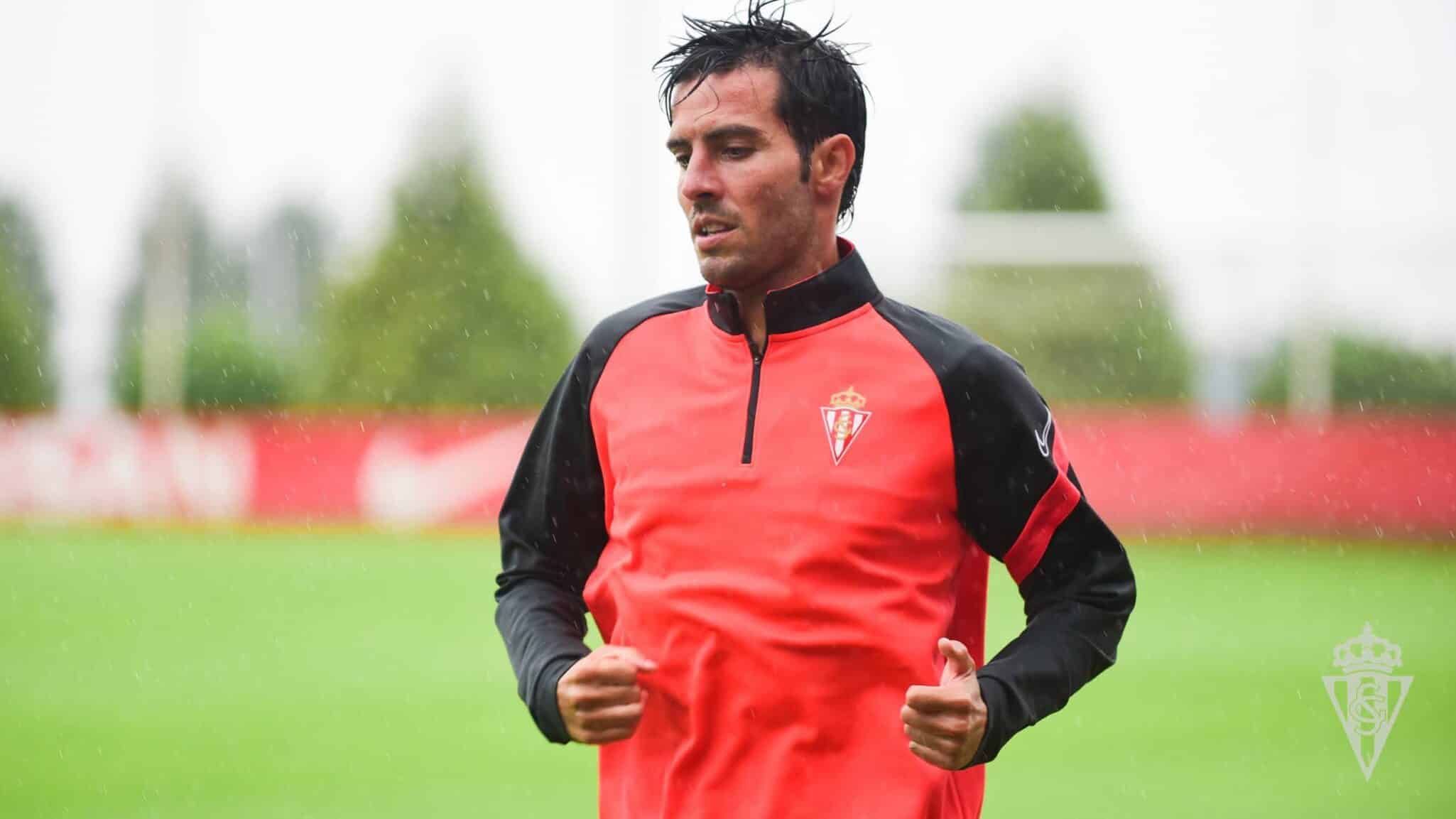 Marc Valiente entrenando en Mareo