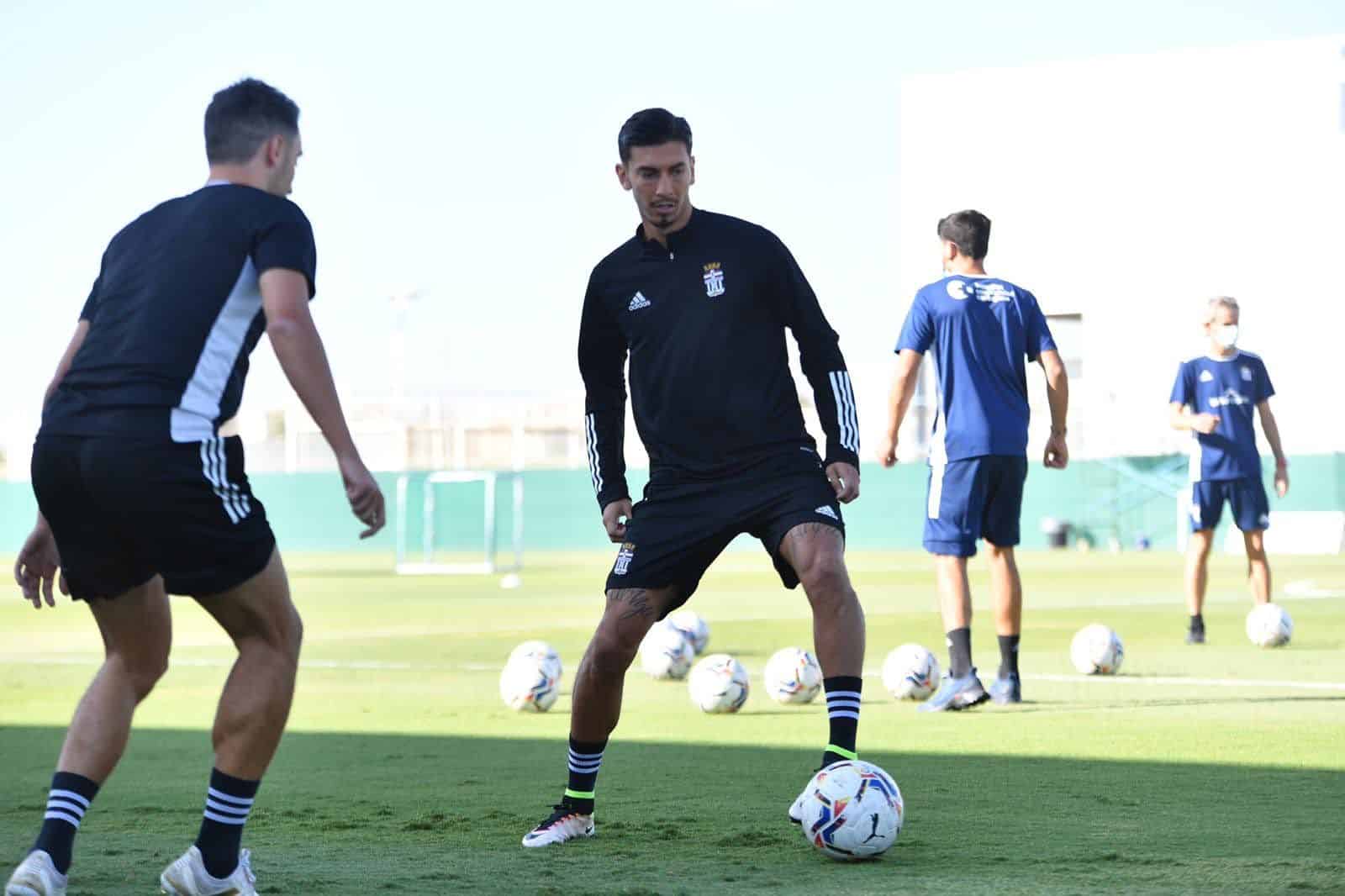 Rhyner entrenando con el FC Cartagena