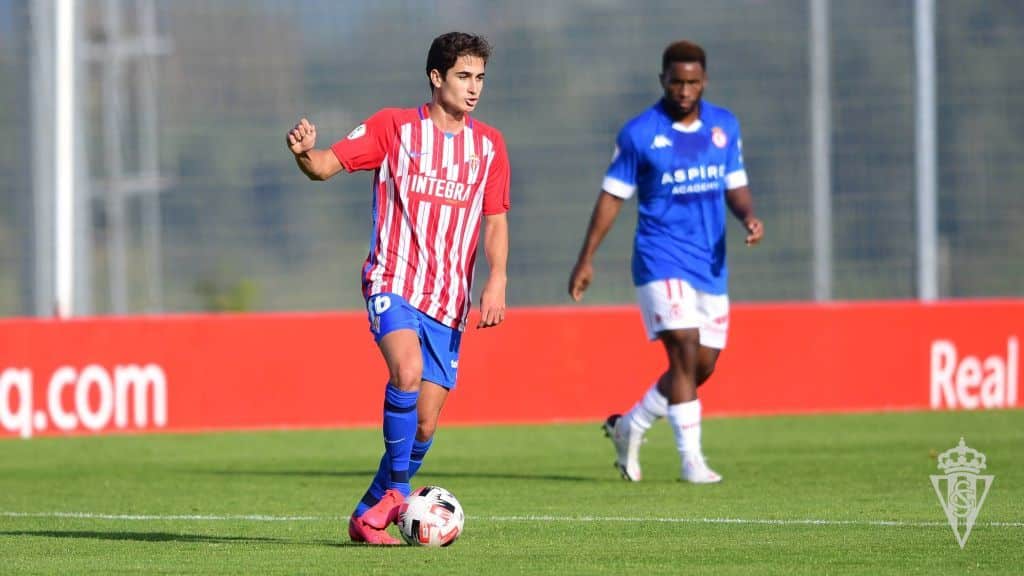 Javi Mecerreyes en el Sporting 'B' - Cultural
