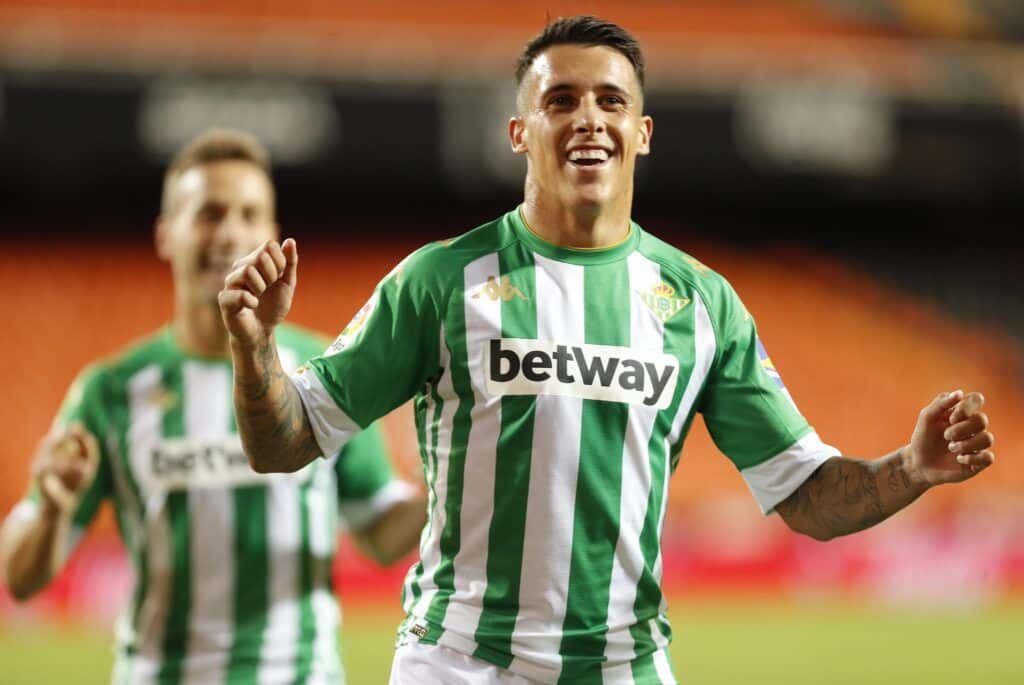 Cristian Tello celebra su gol ante el Valencia CF Fuente: Twitter Real Betis