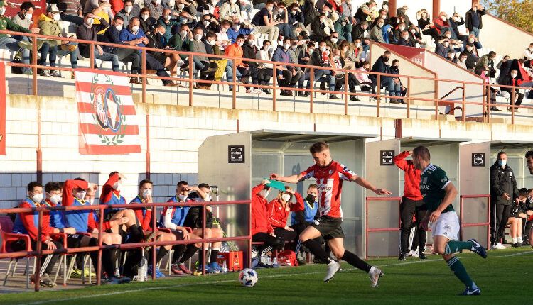 Lance del juego de la SD Logroñés - SDTarazona de la pasada jornada