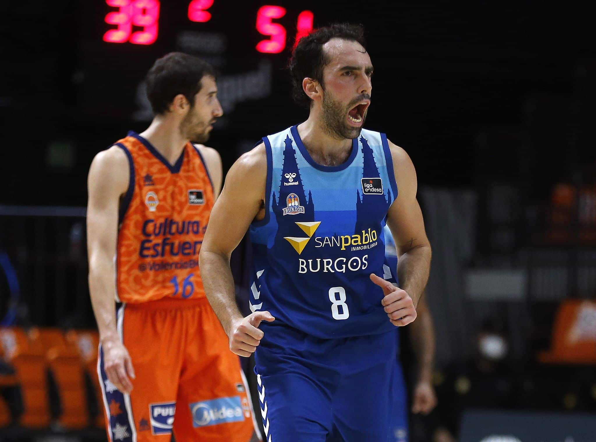 San Pablo Burgos fulmina a VBC. Fuente: M.A. Polo (VBC).