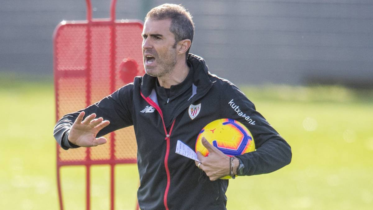 Gaizka Garitano en un entrenamiento la pasada temporada