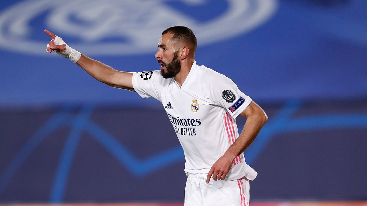 Karim Benzema celebrando el gol con el que abrió el marcador. (Foto: @realmadrid).