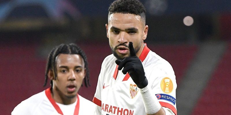En-Nesyri celebra uno de sus dos goles | Imagen: Sevilla FC