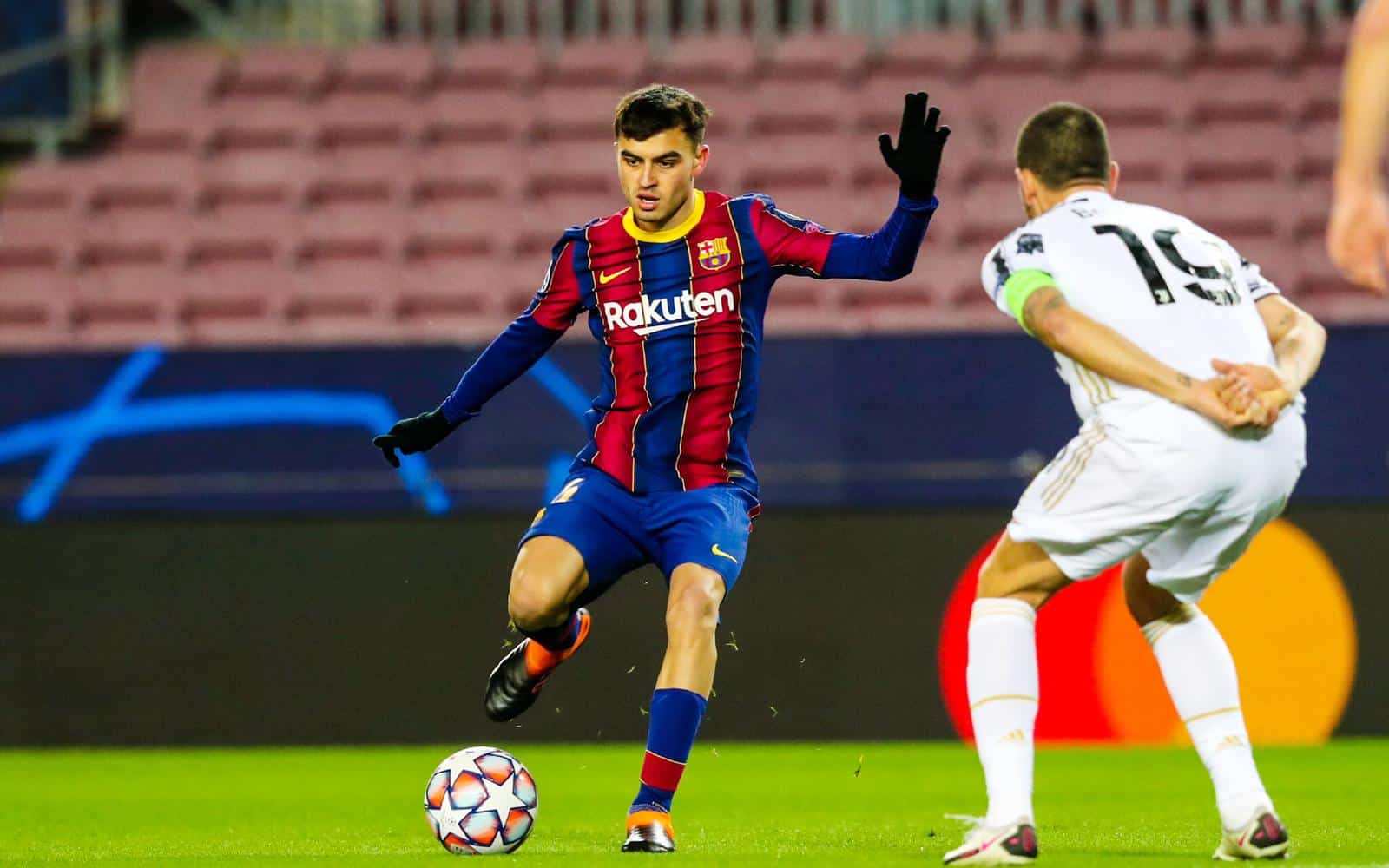 Juventud contra experiencia; Pedri contra Bonucci.
Fuente: https://twitter.com/FCBarcelona_es