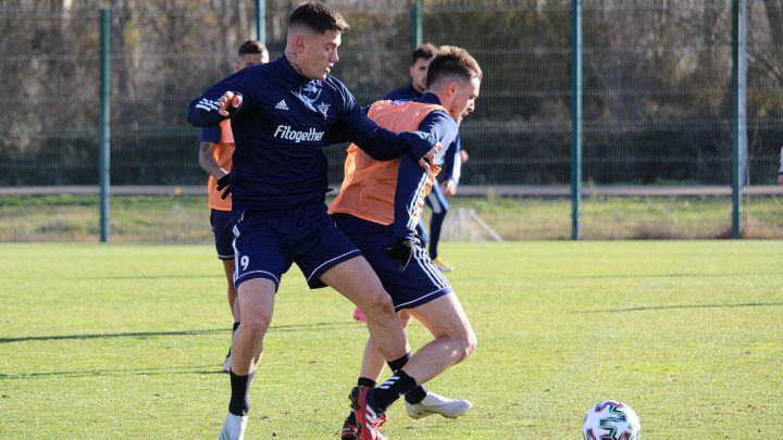 Cristo González en un entrenamiento del Mirandés