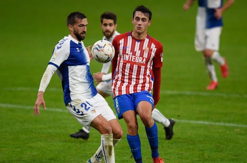 Pedro Díaz en el partido con el Sabadell