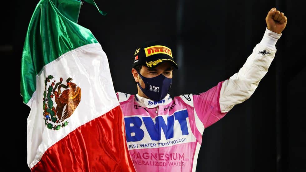 Como no sucedía desde hace 50 años, un piloto mexicano volvió a ocupar el primer cajón del podio en una carrera de Fórmula 1. Imagen: Mark Thompson / Getty Images.