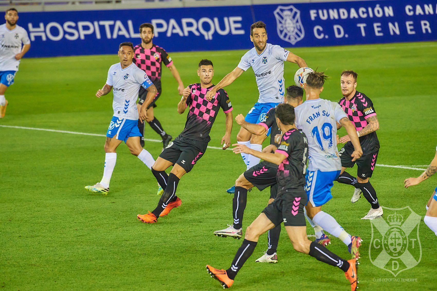 Imagen vía: CD Tenerife