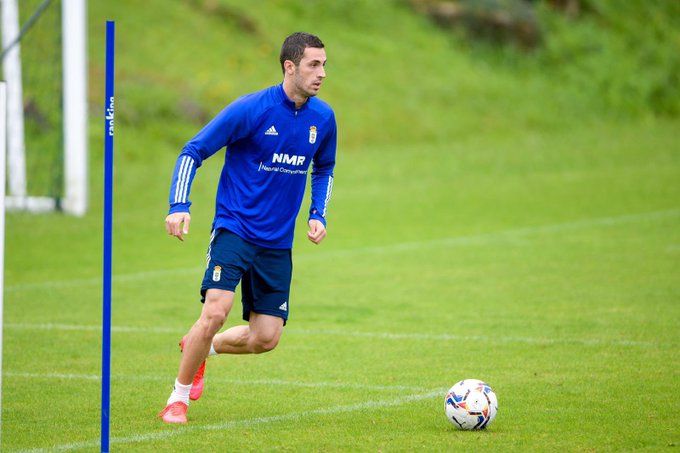 Imagen vía @RealOviedo