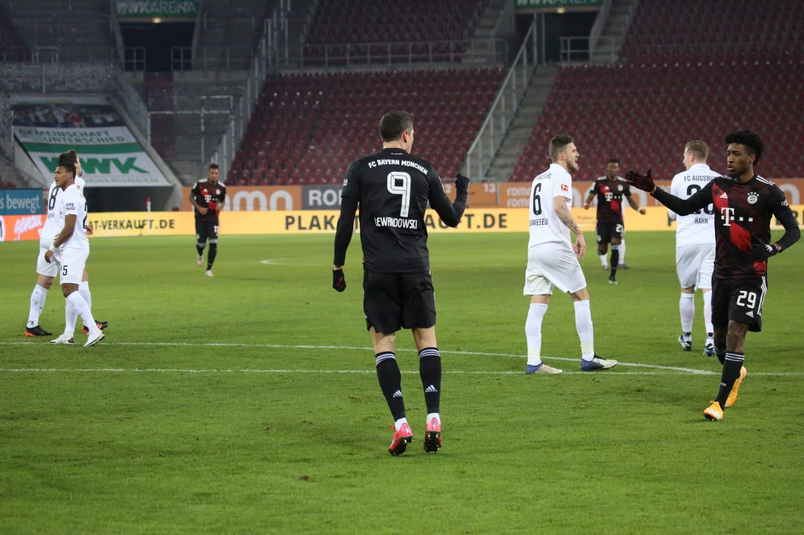 Celebración de Lewandoski. Vía: fcbayern.com